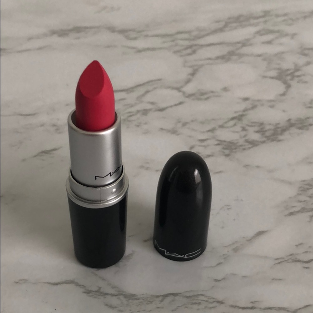 MAC lipstick 💄